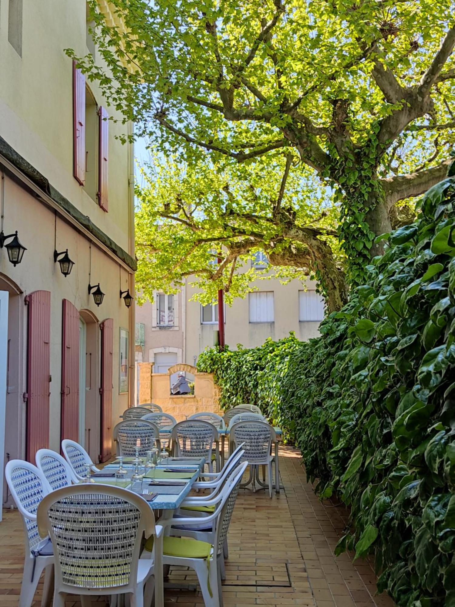 Logis Hotel Des Voyageurs Restaurant La Bonne Tabl'Hay Livron-sur-Drôme Exterior foto